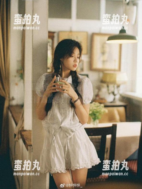 17吃瓜群众 “17吃瓜群众”app的官网,长得像紫色西瓜,想咬一口咋办?