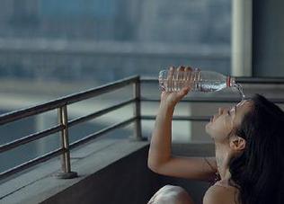更新好像有点污，www.51吃瓜可真能剖析情感啊！