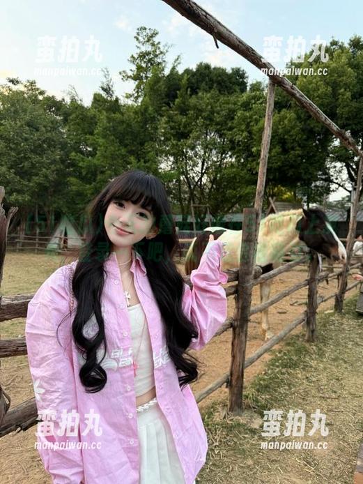 51吃瓜 今天的蘑菇好像在51吃瓜上发光,登录一下吧,说不定会被吸引。