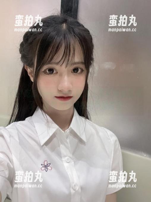 www.51吃瓜上又有神仙链接了，真的是看得我目不转睛啊
