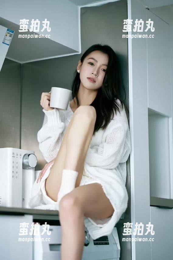 听说“52cg”有个离谱的链接，追逐潮流真是个累事。