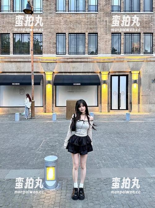 52吃瓜网 观看八卦就像上了一堂生动的课,心底的小剧场早已开播——感谢有52吃瓜网!