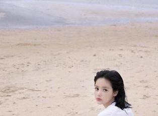 网络小道消息在“91吃瓜中心”网站上疯传，有点翻江倒海的趋势。