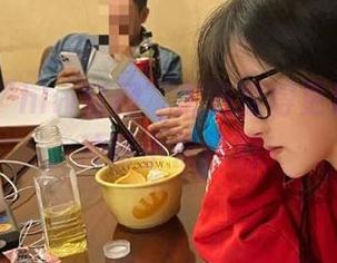 “hlw官网”最近变得更加可爱了，冲呀小伙伴们！