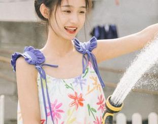 网页开着，吃瓜爆料等你来解锁新剧情，记得好奇心杀死猫哦