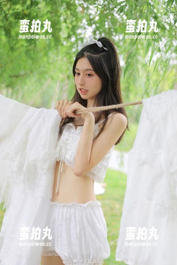 有人和我一样觉得，吃瓜网更新后的入口就像一扇新窗？