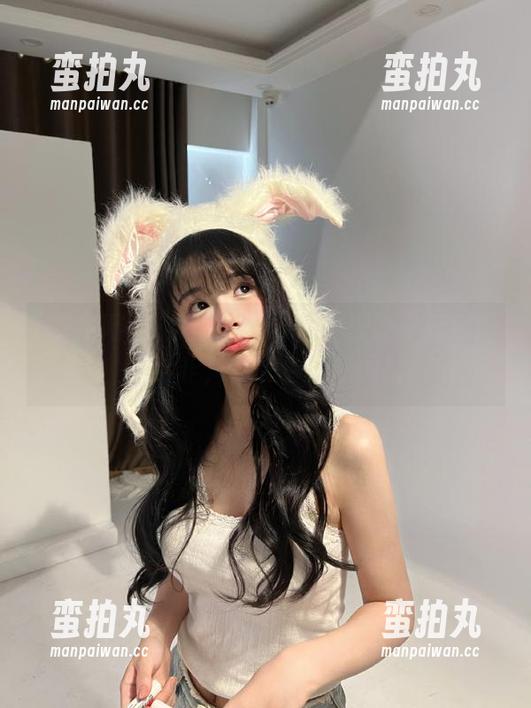 吃瓜网的登录信息被段子搞得面目全非，倒想看个热闹！