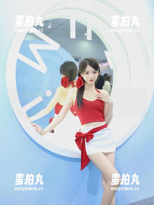 吃瓜网 吃瓜网发布新功能——在线观看还可以评论,太适合我了!