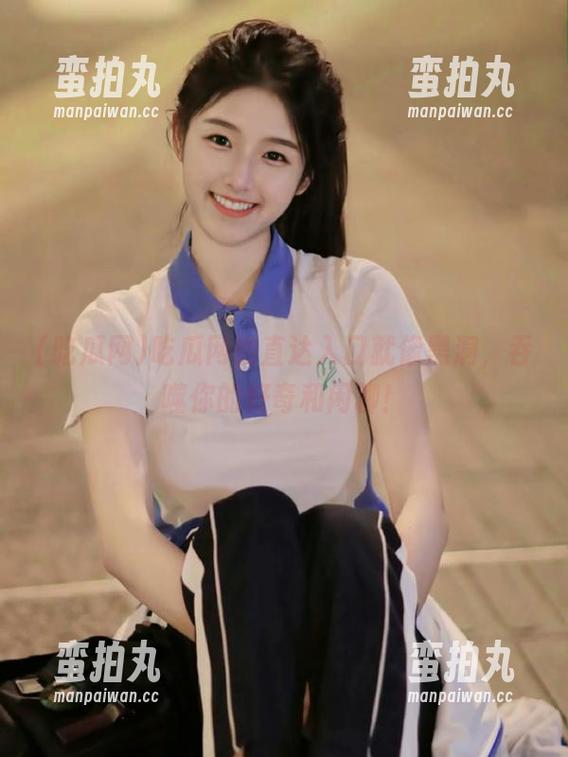吃瓜网 吃瓜网的直达入口就像黑洞,吞噬你的好奇和闲聊!