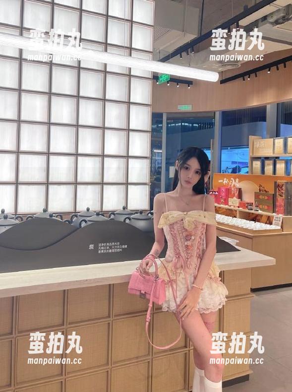 吃瓜黑料 吃瓜黑料的资源更新时,果然要准备好充足心智,因为包罗万象啊。