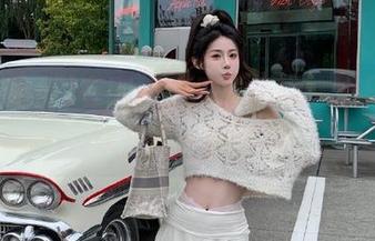 在国产吃瓜看热闹，心里却默默升起一阵烦躁