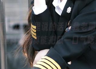 视频里说的话比我老朋友多，爆走黑料好像真能把瓜一口气吃完？