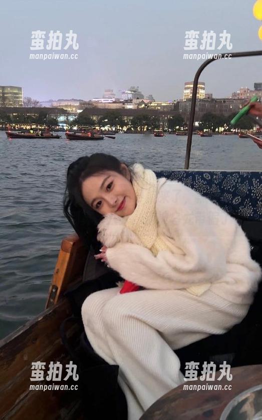 娱乐吃瓜导航来了，黑哥扒料帮你辨别真假八卦，别被乌龙带偏了