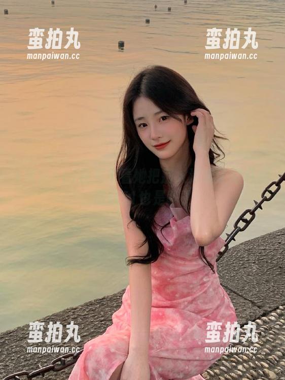 黑料51 视频里看她把别人泡成了猪八戒,黑料51也是醉了!