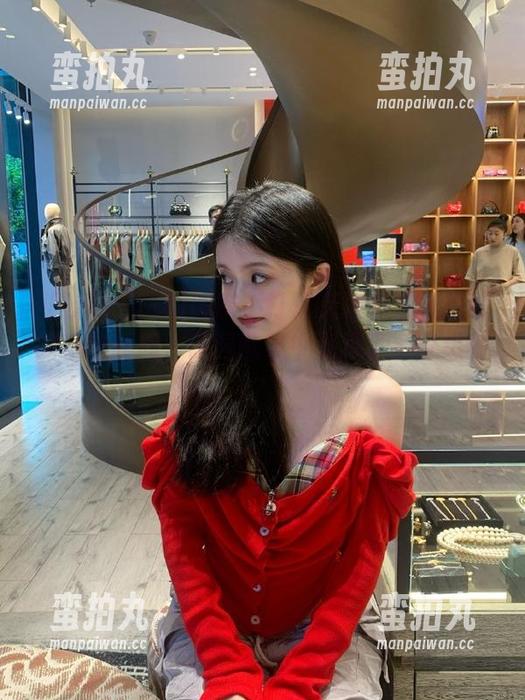 黑料不打烊 黑料不打烊又发布了唐伯虎的花边新闻,诗词歌赋中竟藏了多少热闹?