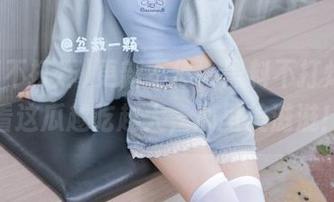 更新不停，黑料不打烊，眼看这瓜越吃越大，心里美滋滋！