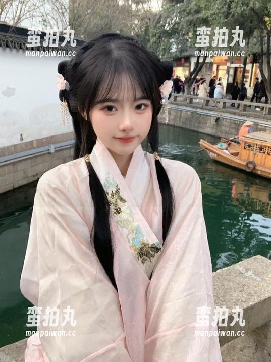 黑料吃瓜：欢迎来到反差传送门，预警！小心雷区！