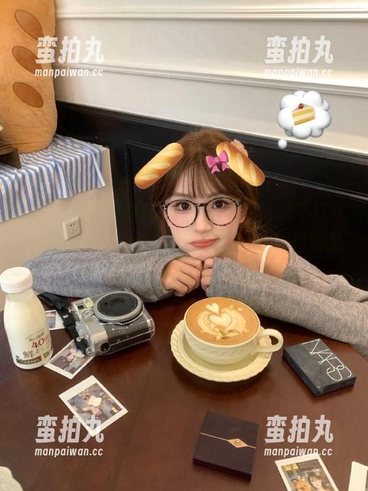 听说“黑料吃瓜不打烊”网站的瓜都是直击心灵，味道如何好想尝尝啊！