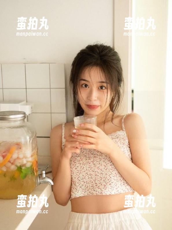 黑料正能量 追剧就到黑料正能量网站,直播界的“反向约会”,你会爱上瑜伽新姿态吗?
