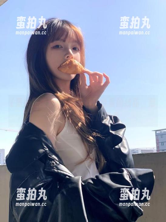 黑料正能量 一条黑料正能量的线路,帮你避免迷失在瓜田里