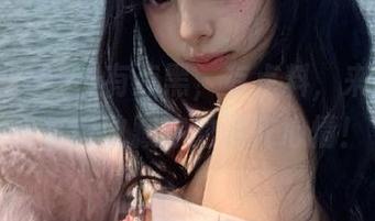 有点黑，有点料，来黑料正能量hl收藏你的调皮心情！