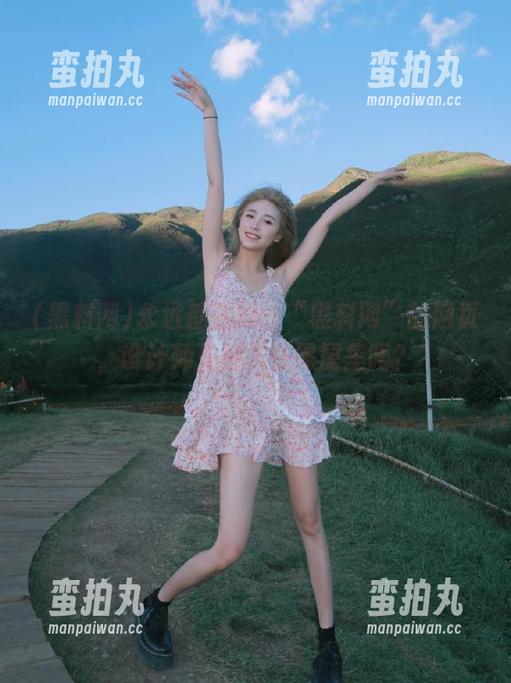 黑料网 永远都在刷:“黑料网”的网页,设计师是被关在黑屋里吗?