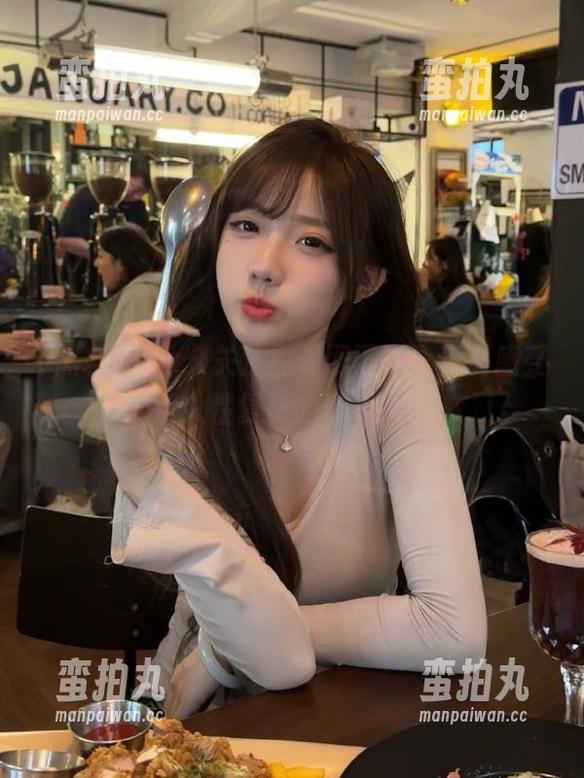 永久关注黑料网网页，反复感受到人性复杂的那一面。